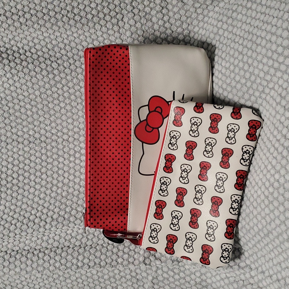 Hello Kitty 2 pc Pouch Set - Picture 3 of 12